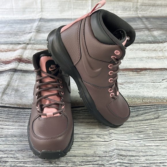 Nike Manoa LTR Violet Ore/Violet Ore Size 4y (GS) - Picture 5 of 8